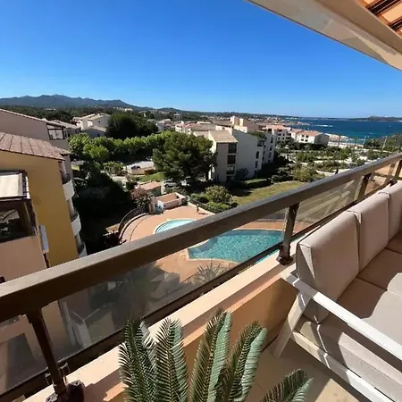 Moderne Avec Vue A *