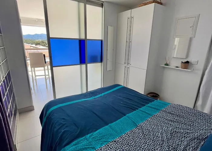 Moderne Avec Vue A Lejlighed *