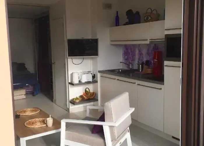 Moderne Avec Vue A Lejlighed