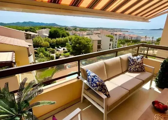 Moderne Avec Vue A Lejlighed